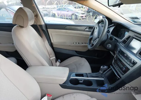 2017 Hyundai Sonata Sport z USA, uszkodzony, nr VIN 5NPE34AF6HH483452